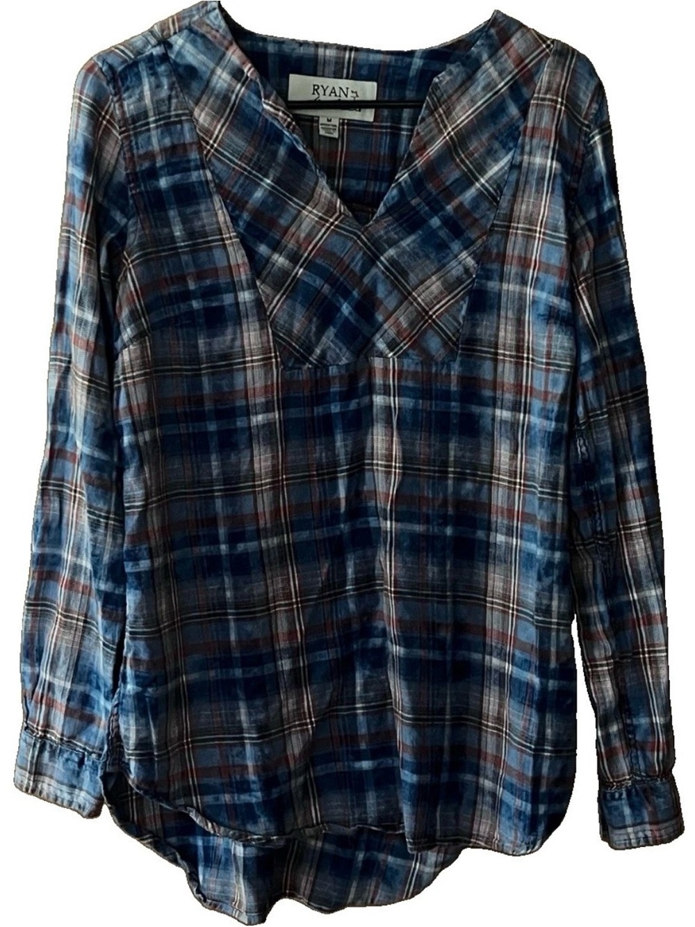 Ryan Michael Women’s Medium V-Neck Plaid Embroidered Flannel Navy Red White